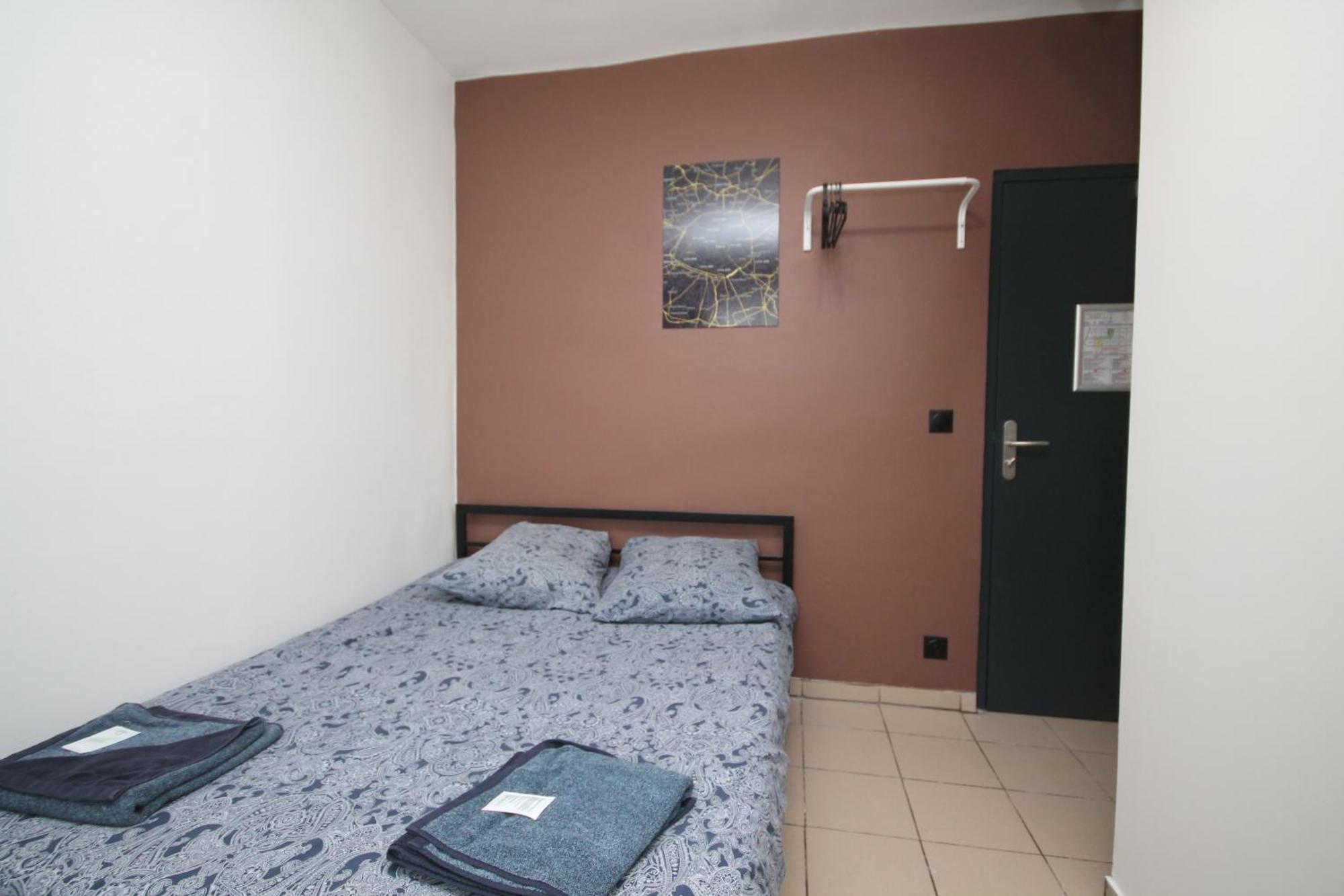 08 - Chambre Proche Paris Et Transports Avec Tv Wifi Saint-Denis  Bagian luar foto